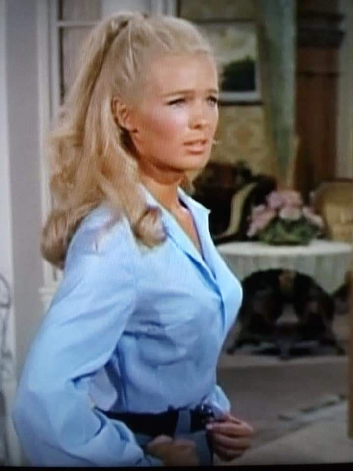 karenshane63's tweet photo. #LindaEvans https://t.co/rPQDlQmSS3