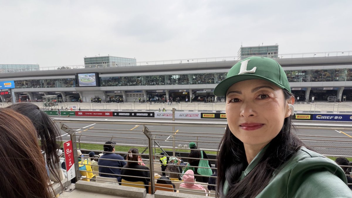 Tesla Joy tweet media