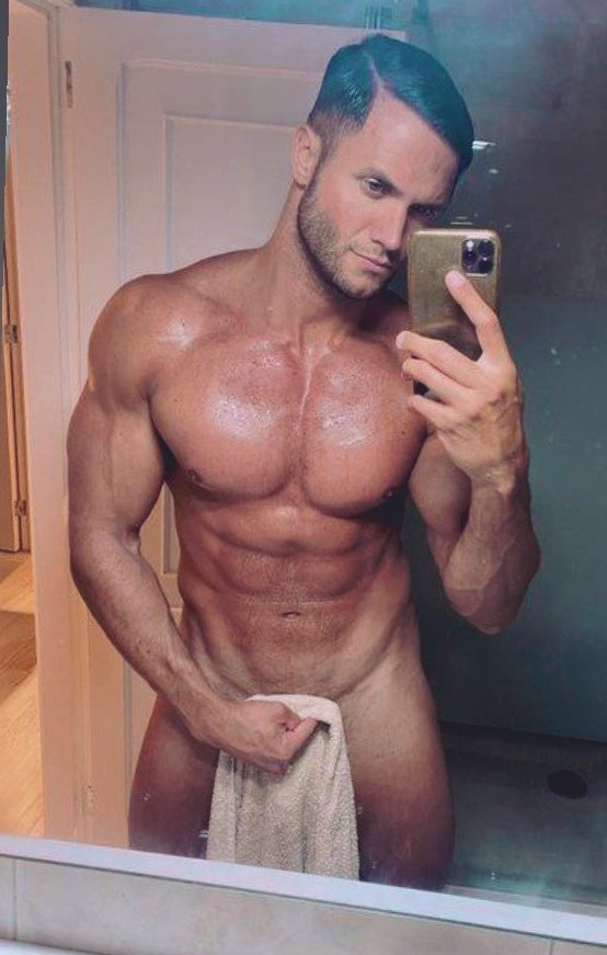 carallochosco's tweet photo. 📺#ChicosReality📺

.🇪🇸
Fabio Agostini

Modelo Fitness 
Vencedor de #TierraBrava y actualmente concursando en #LCDLF6 para @telemundo

@TheMale_Central @desafiologia_ @Subpassbott1 @VisualMales @Guapazos @Sexytvboys @cristinaorba @shirtlessxx @CentralDoTesao @VirtueEutr https://t.co/bFNwWeFL0I