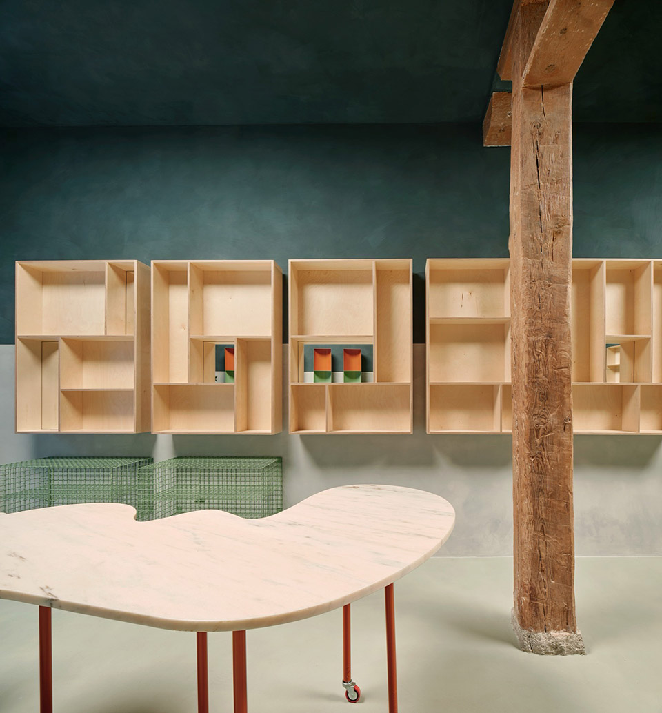 goooodofficial's tweet image. LACONICUM by KRESTA DESIGN
A Ritual Space of Material, Light and Scent
link：gooood.cn/laconicum-by-k…

photo by José Hevia / KRESTA DESIGN
#InteriorDesign #Madrid #Hospitality #CommercialArchitecture #Store