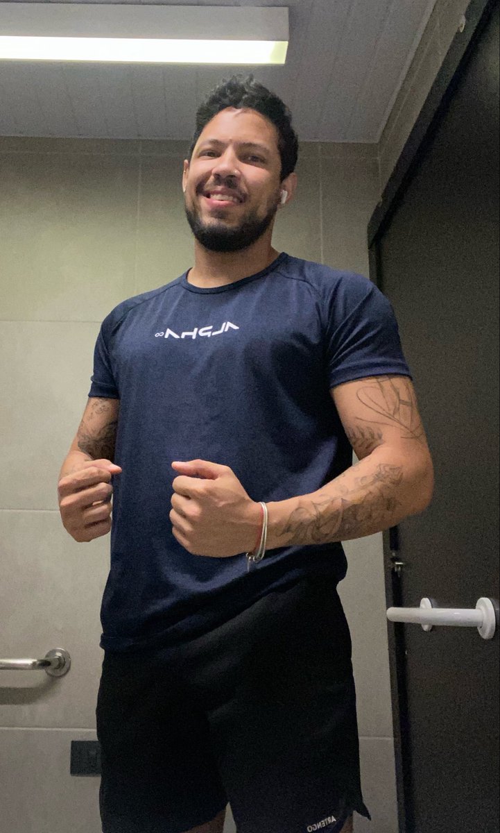 Fêh lipe tweet media