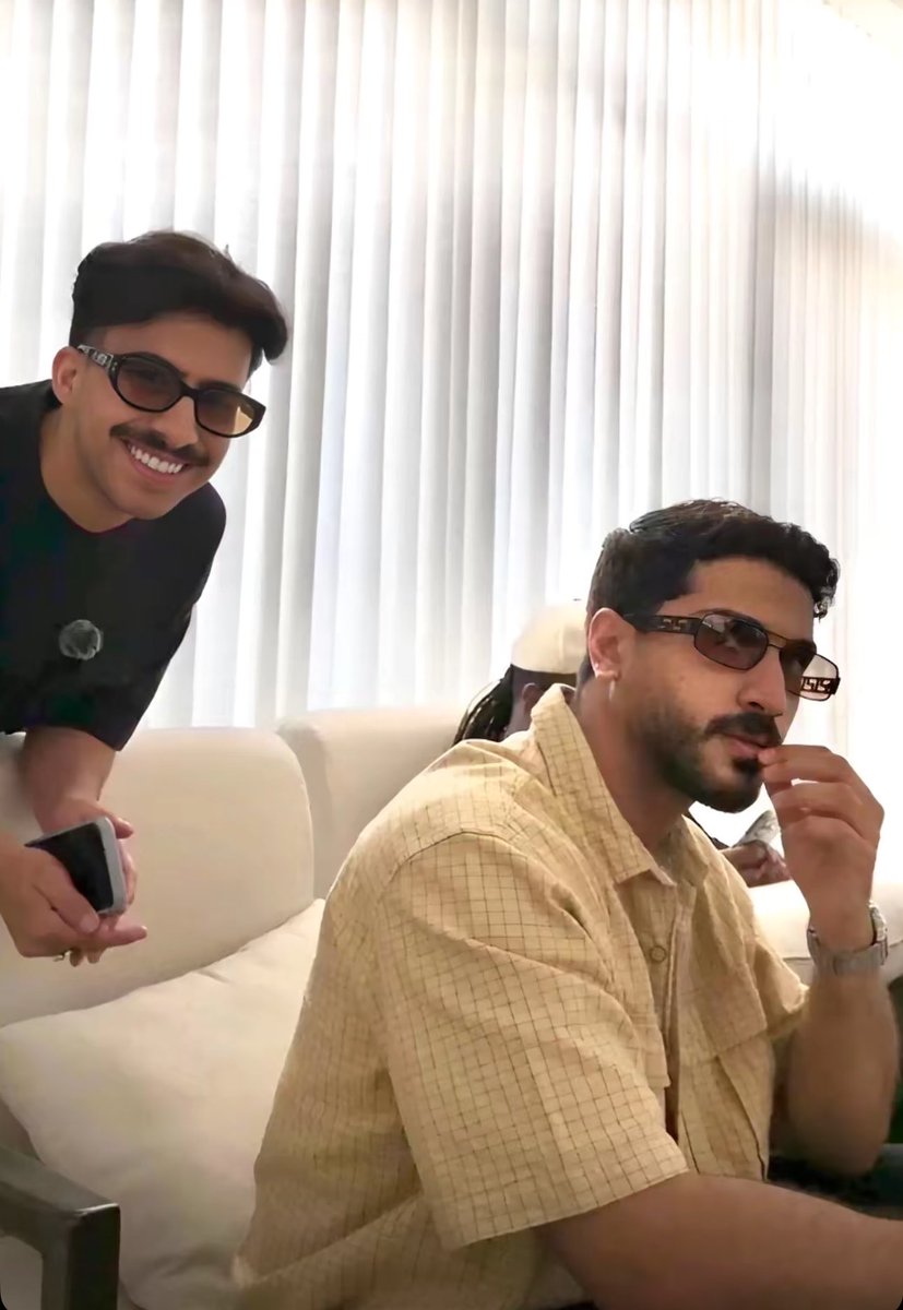 قاعده انتظر الفديو موتتت عشان هالاشكال الواو