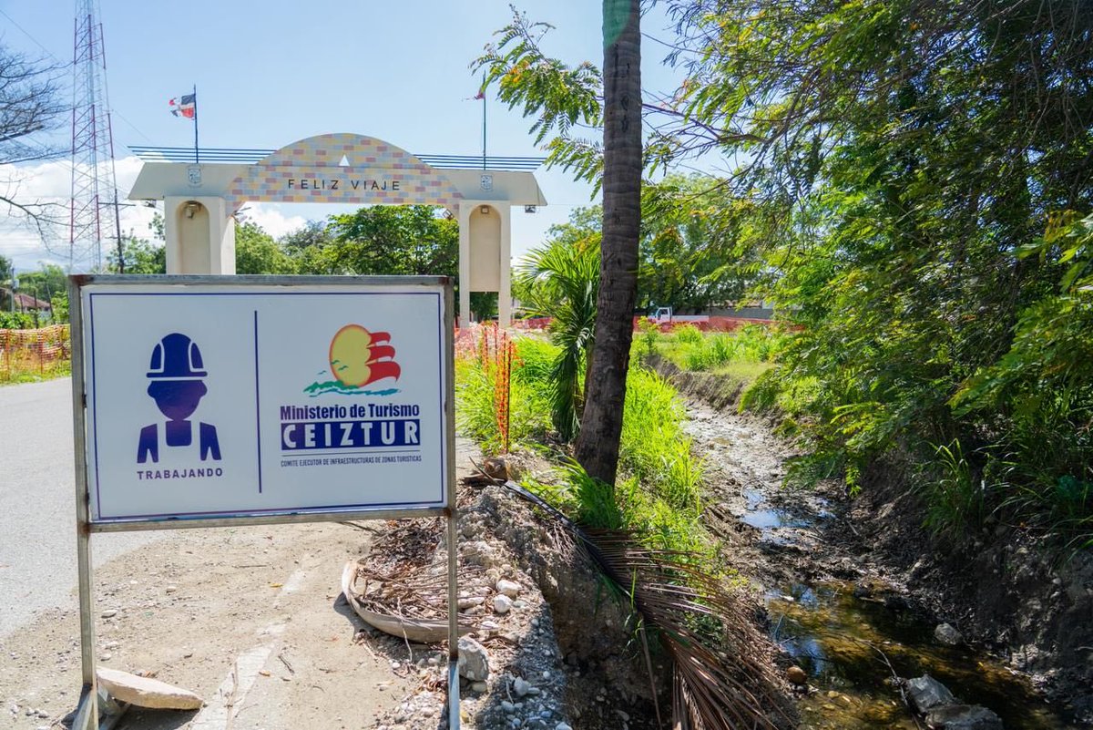 Ministerio de Turismo RD tweet media