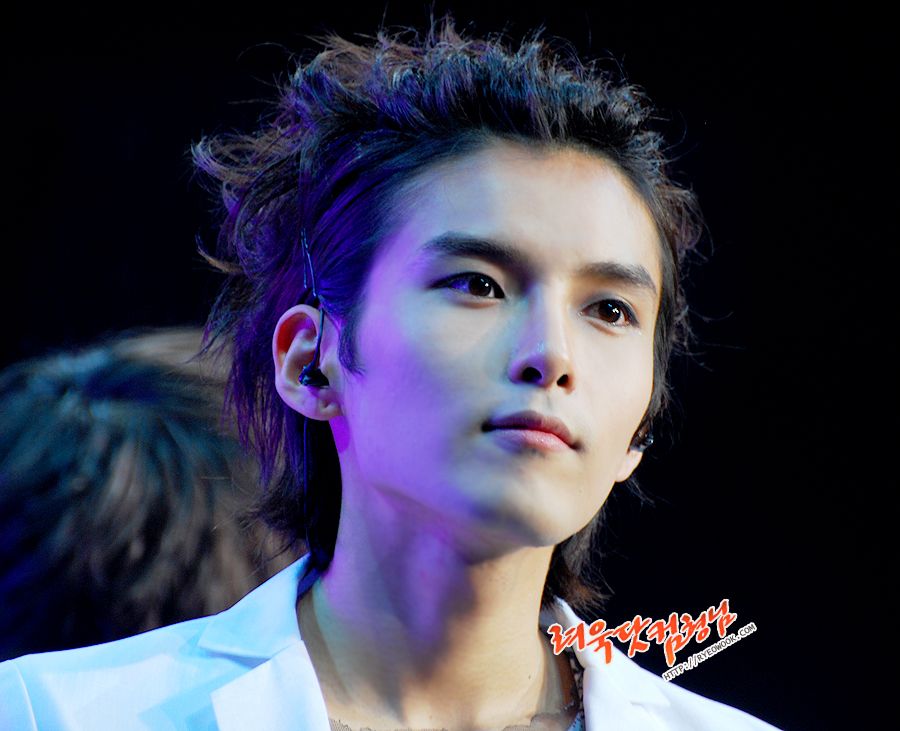 Daily Ryeowook tweet media