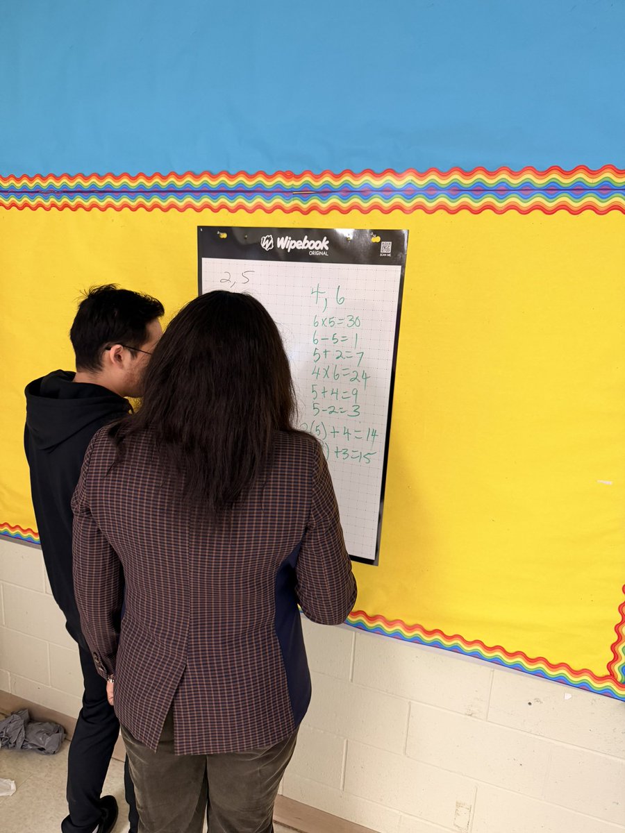 PrincipalBorges's tweet photo. J/I teachers @MacklinPS_TDSB dove into professional learning on high-impact instructional strategies in math and Building Thinking Classrooms. Designing meaningful tasks that push student thinking, encourage collaboration, and make learning visible. @TDSBmath https://t.co/zfAqQCrAu4