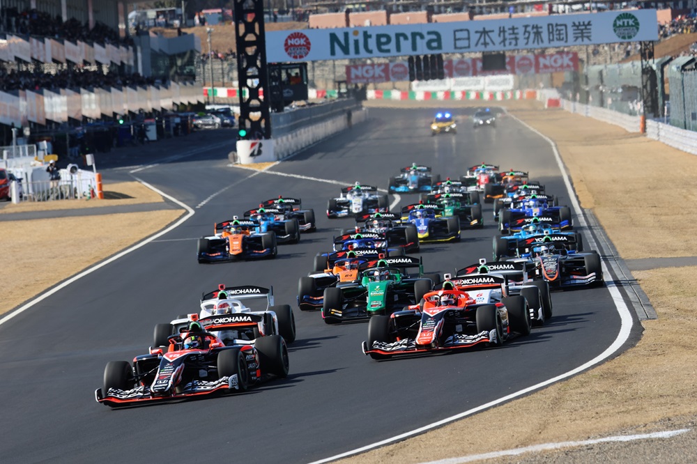 SOLD御礼★4枚セット鈴鹿サーキット 全日本スーパーフォーミュラ選手権 自由席観戦券 2026年 NGKスパークプラグ 全日本スーパーフォーミュラ選手権 第4戦