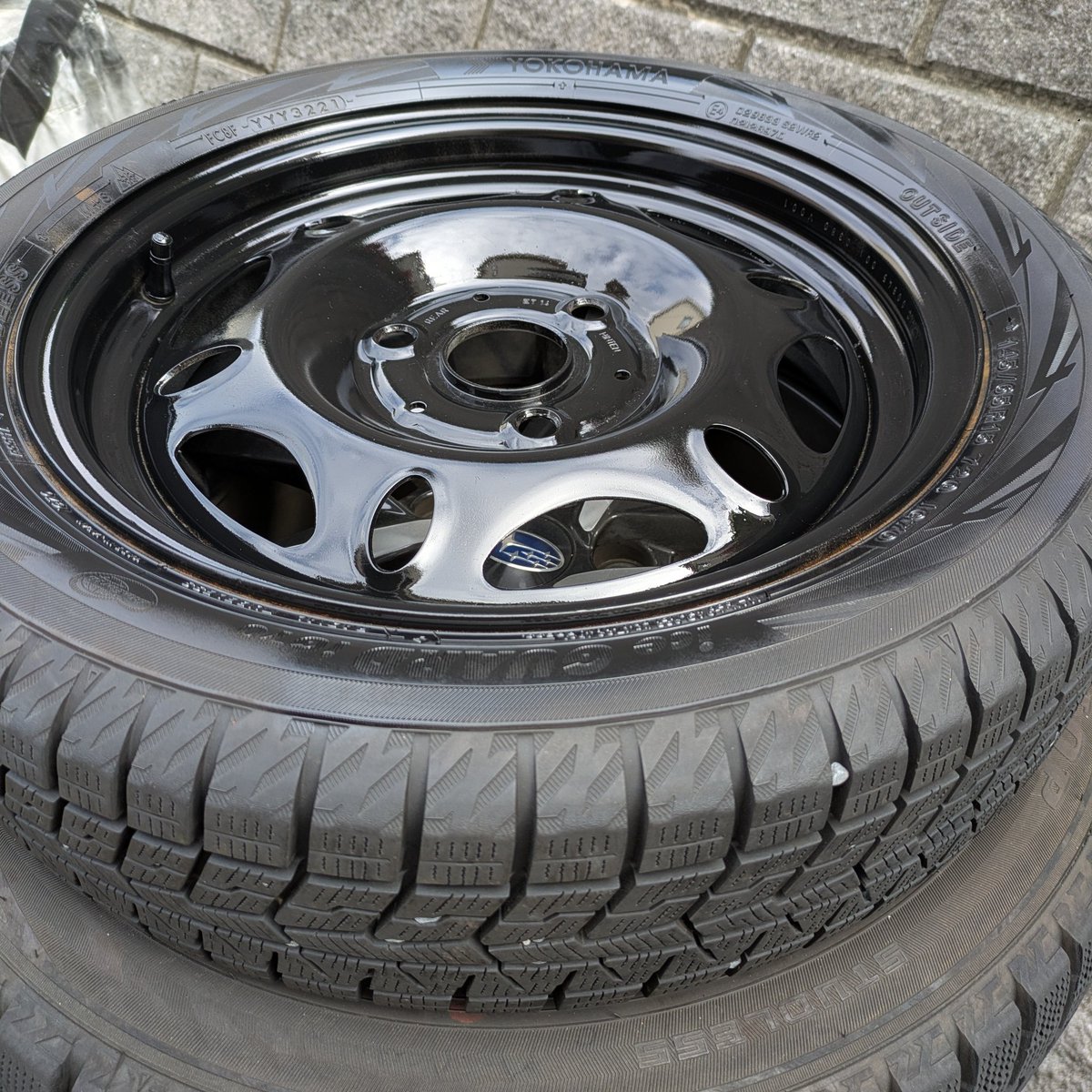 snow@ZD8 tweet media