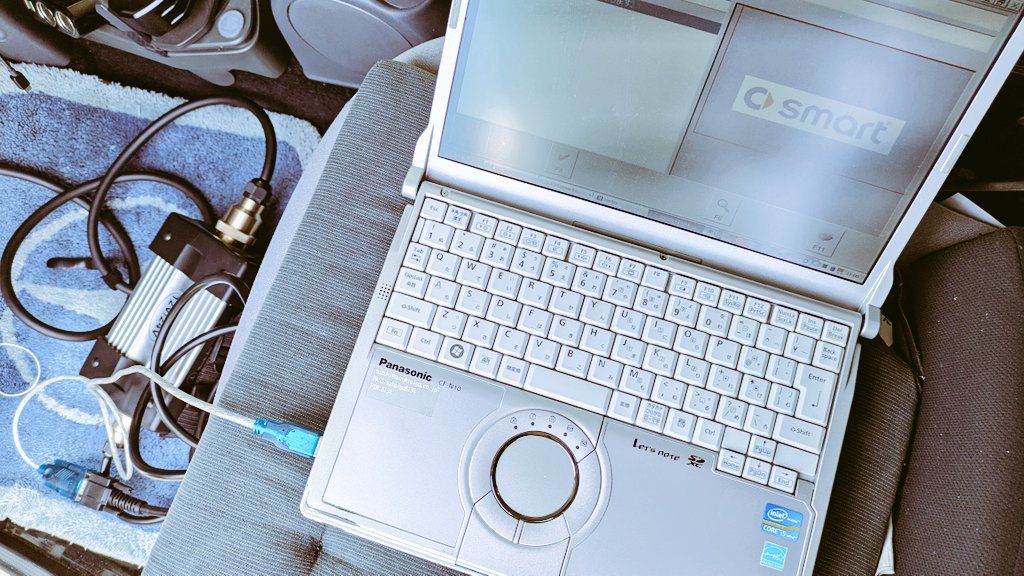 snow@ZD8 tweet media