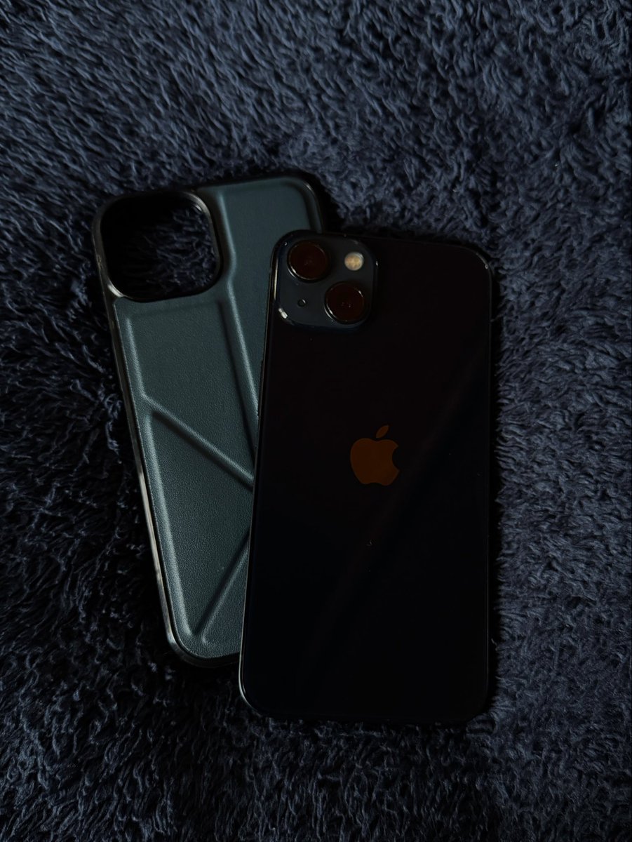 jxzeddd's tweet photo. ꒰ wts lfb iphone 13 ꒱ ─ ph only

20,000

⤷ 85% battery health, 128gb
⤷ comes with original box and used chord
⤷ ZP/A local variant
⤷ no paint chips, in good condition
⤷ never been repaired
⤷ recently ended waranty
⤷ can send more pics/vids
⤷ rfs tuition (ノ_<、) https://t.co/frp9mNkih4