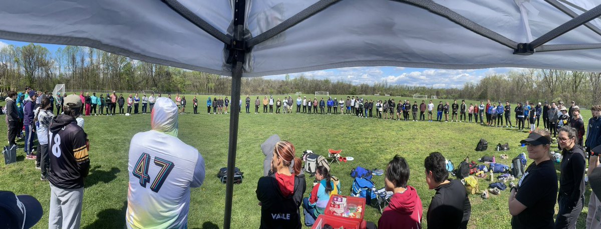 pghultimate's tweet photo. Hosted over 100 athletes at our pre-club-season combine this past Sunday!

Thanks to our SEVEN #pghclub teams that helped teach and facilitate 💛

@PghParcha @pghincline @HazzyUltimate @pghtemper @StealersPitt @portauth0rity @PghCrucible https://t.co/sflccwrs5o