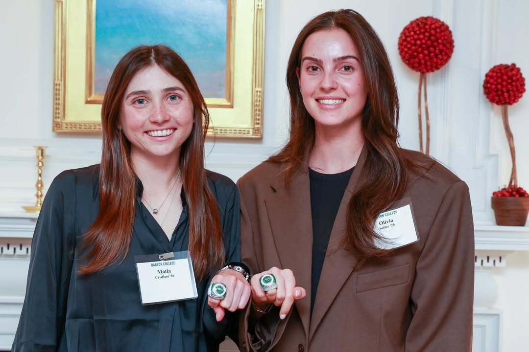 Signature Championship Rings tweet media