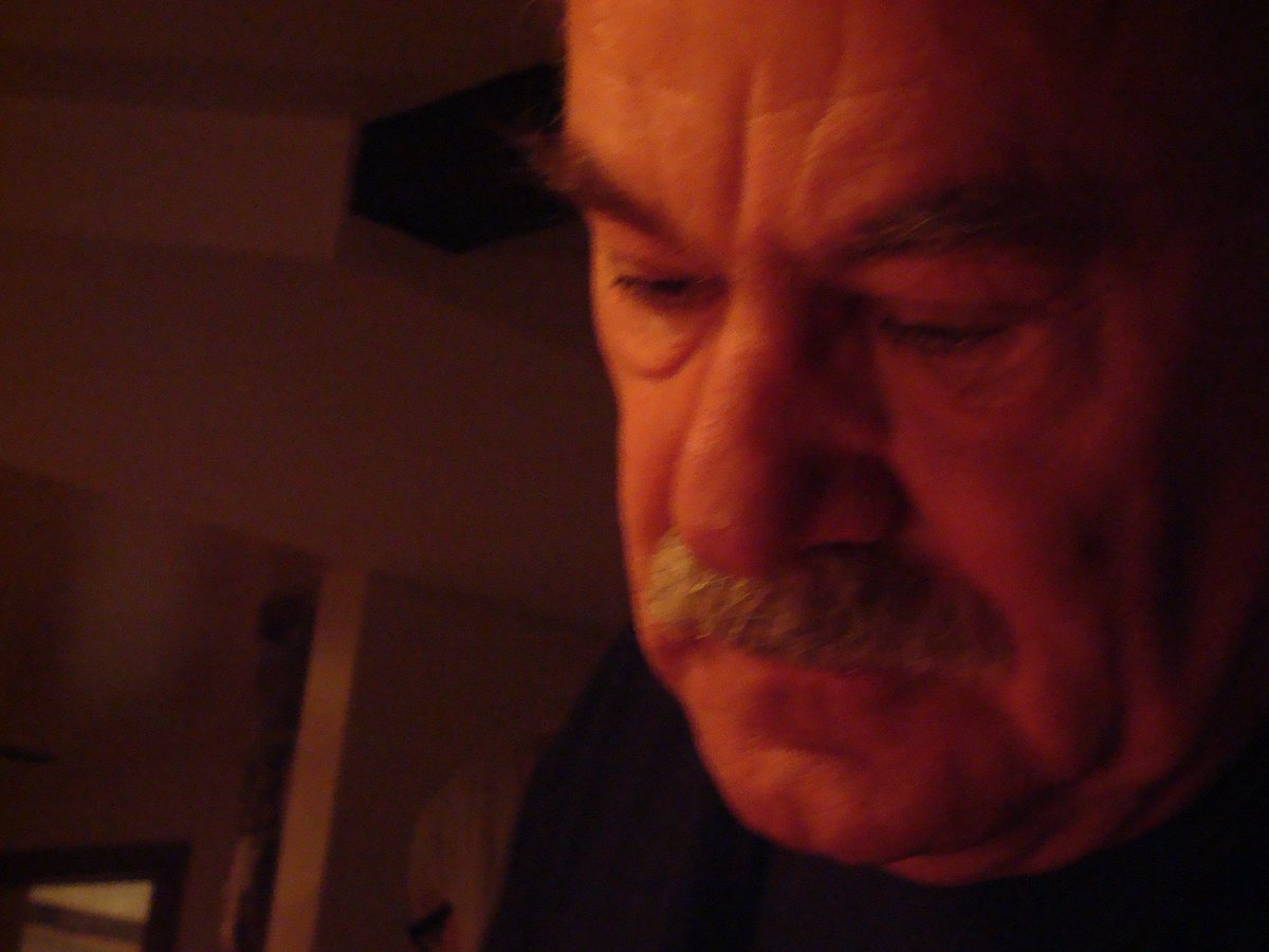 EAngelDoc's tweet photo. Stuart loved us, and he loved his grandchildren. Christmas with him was always a very special time.
@MavrocksGirl
stuartmargolin #angel #therockfordfiles #documentary #characteractor https://t.co/QYoPVuWUqH