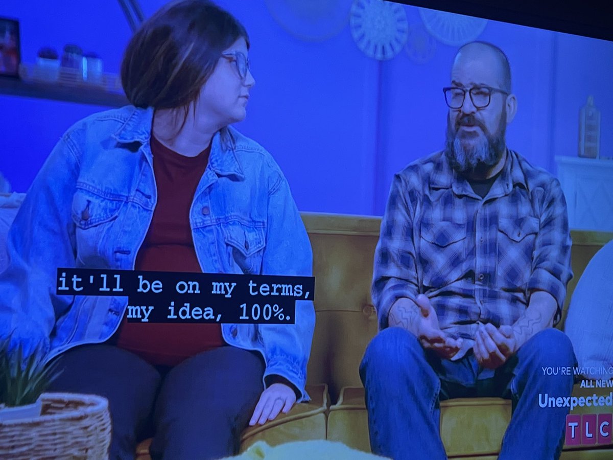 Jaded_Chinx's tweet image. I’m so happy and relieved Mia has the fear of daddy in her right now. Better late than never I guess #unexpected