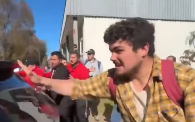 Barto el Facho 🇨🇱 tweet media