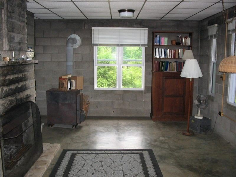 BBHerodotus's tweet photo. The hermitage of Thomas Merton, Trappist monk, mystic, author, and poet famous for writing, The Seven Storey Mountain. Located at the Abbey of Our Lady of Gethsemani in Kentucky. https://t.co/Q96FCYZXJm