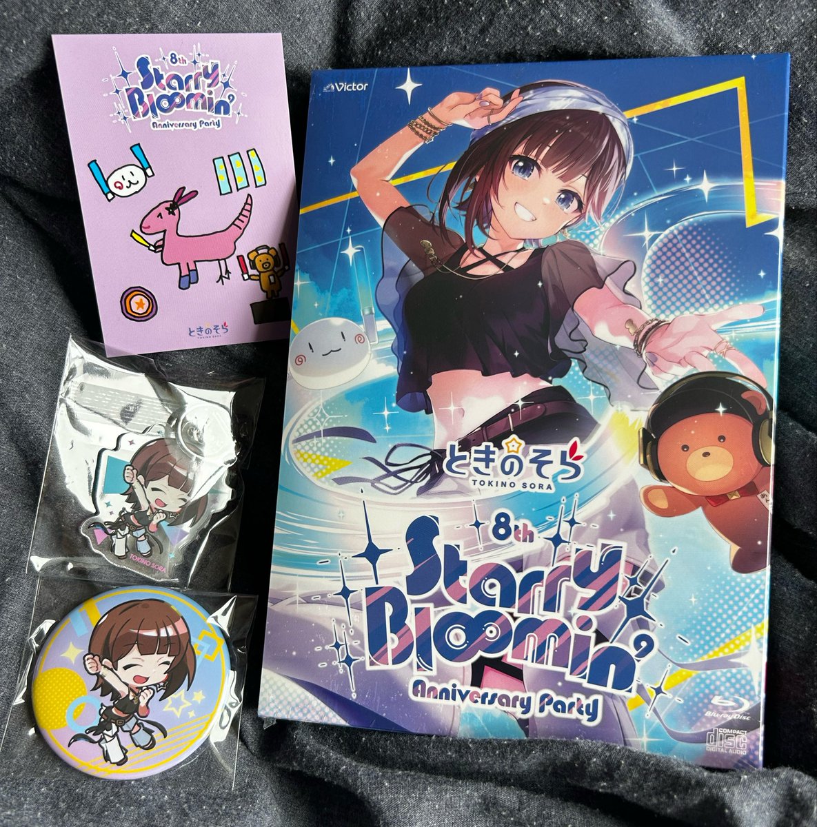 そらページ そらちゃん届いたよ！ 裏面の2日間のセトリ見るとやっぱそらちゃんって