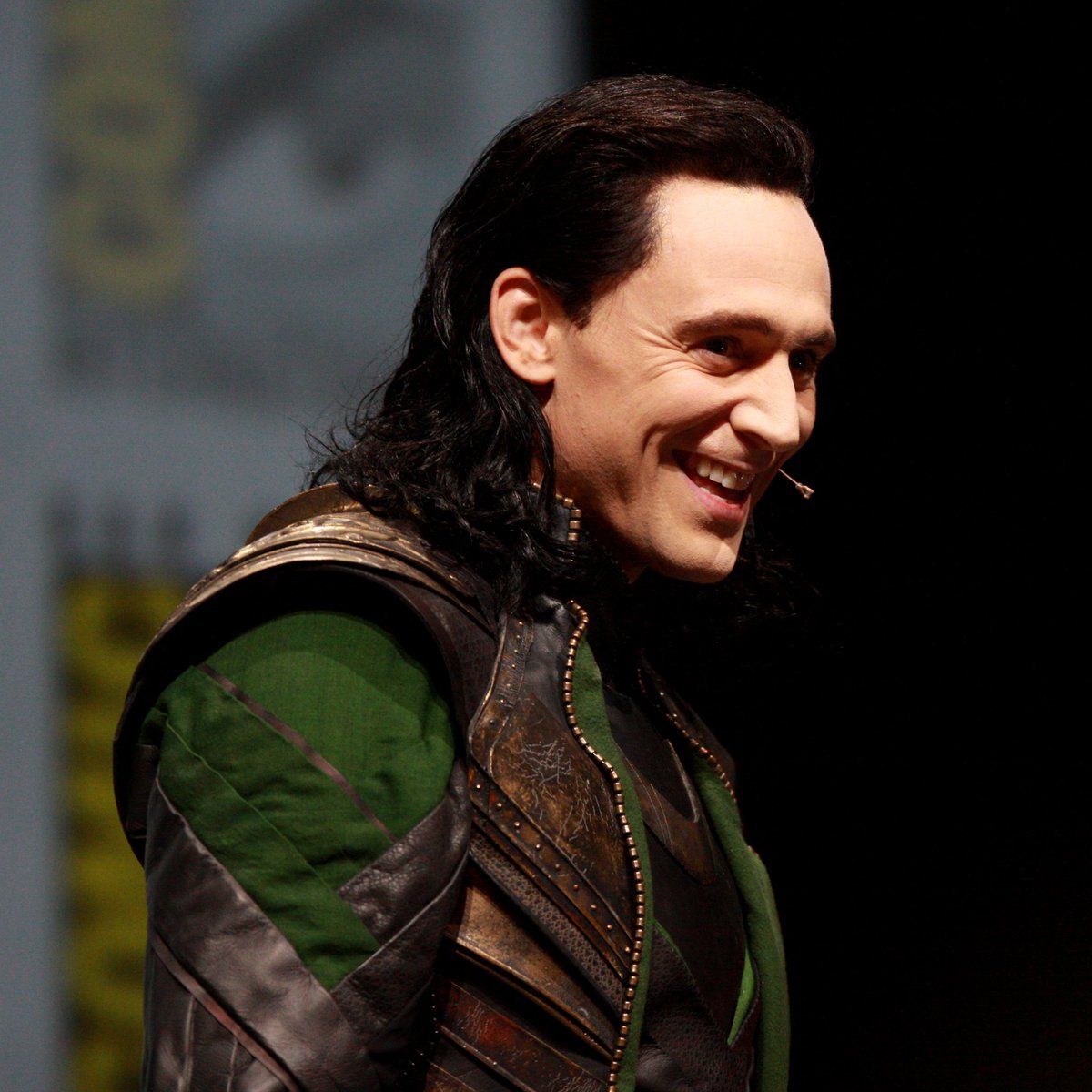 daily loki ४ (@stansloki) on Twitter photo 