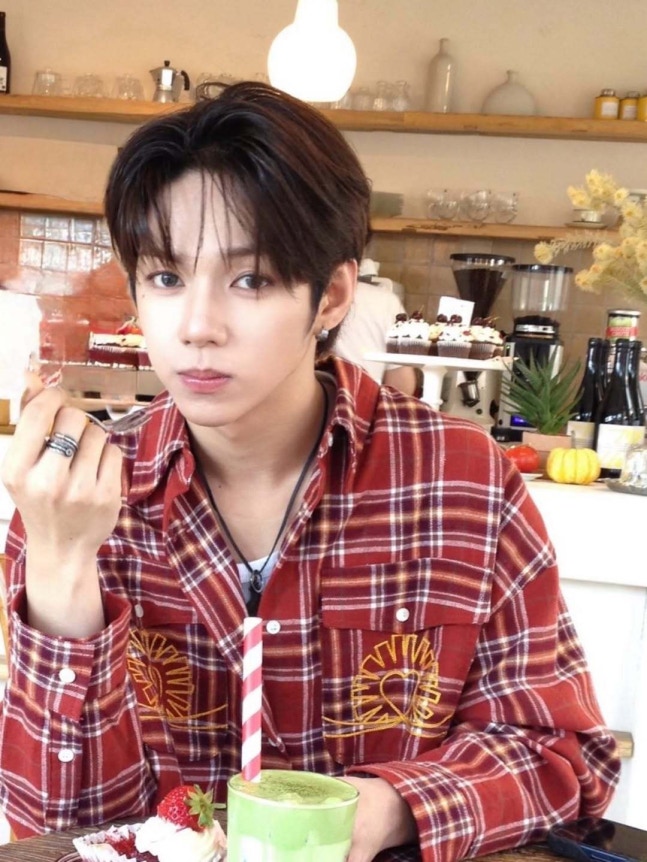 𝐃𝟏𝐙. tweet media