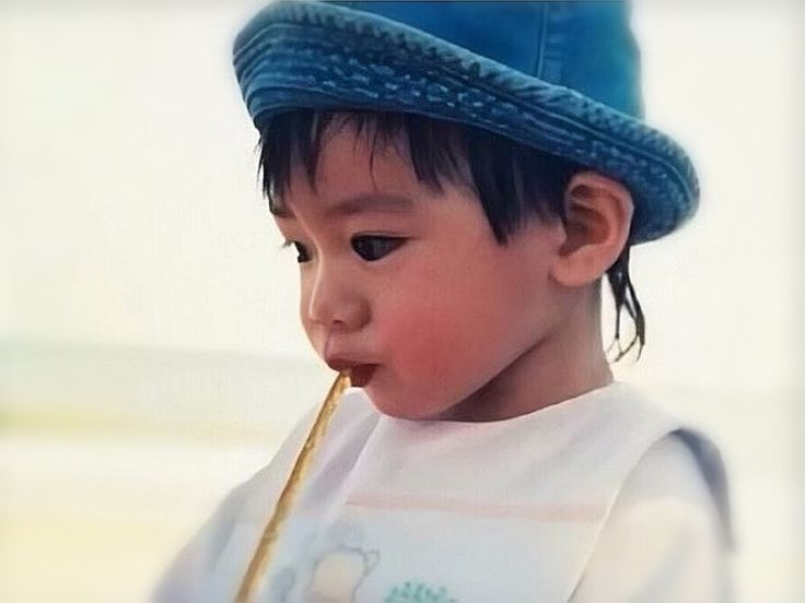 TEN BASE tweet media