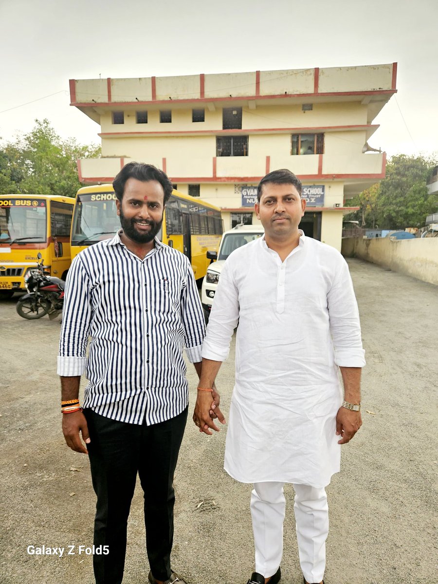 prakashraioffic's tweet image. छात्र राजनीति(ABVP)के उपज, युवाओं के चाहते, जनहित के मुद्दों पर मुखर भाजपा नेता भैया ज्योति पांडे जी को जन्म दिवस की असंख्य शुभकामनाएं।बाबा महाकाल से सफल ,सुखद ,आरोग्य व चिरायु जीवन की कामना है।बहुत शुभकामनाएं बधाइयां ❤️💐#Happybirthdaytoyou #जन्मदिवस #happybirthday #जन्मदिन