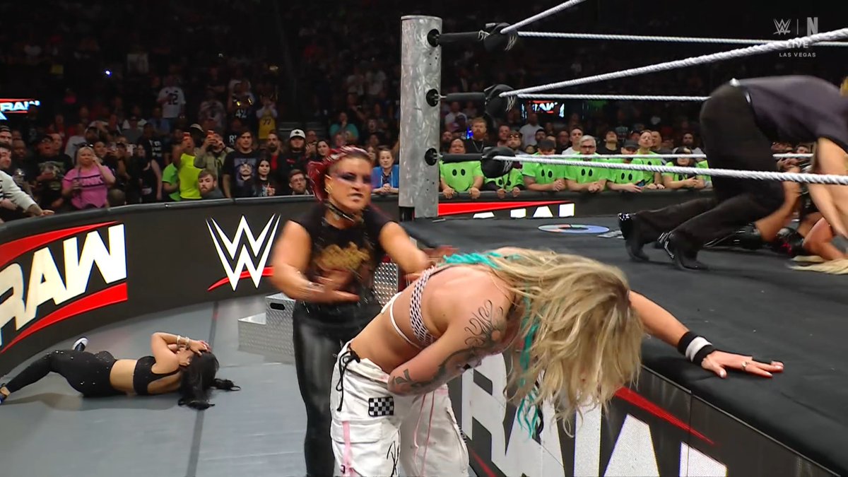 LuigiWrestling tweet media