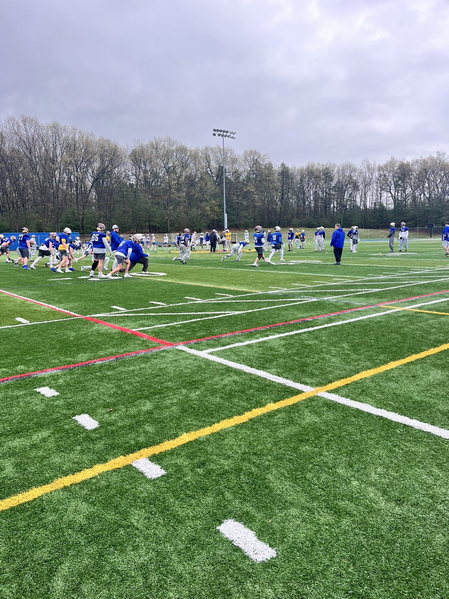 GriffenBloom7's tweet photo. Had another great junior day visit at @WNEFB on Sunday!! Great environment to be at! Thank you to the coaching staff and hyped to get back to golden bear stadium this summer! @Coach_Lebeau @coach_cdunn @coach_elliott2 @PRZNewEngland @NE6FB_Recruits https://t.co/JFVjAOXnWx