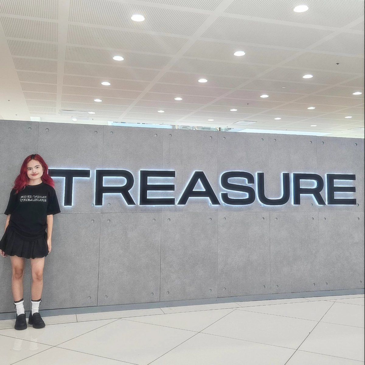 Fantasy_TYNG's tweet photo. at dahil may concert may paramdam uli ako sa acc na 'to HAHAHAHA sunod nito next year/next concert na uli 😆

#TREASURE #PULSE_ON @treasuremembers https://t.co/LTTSsD8mkP