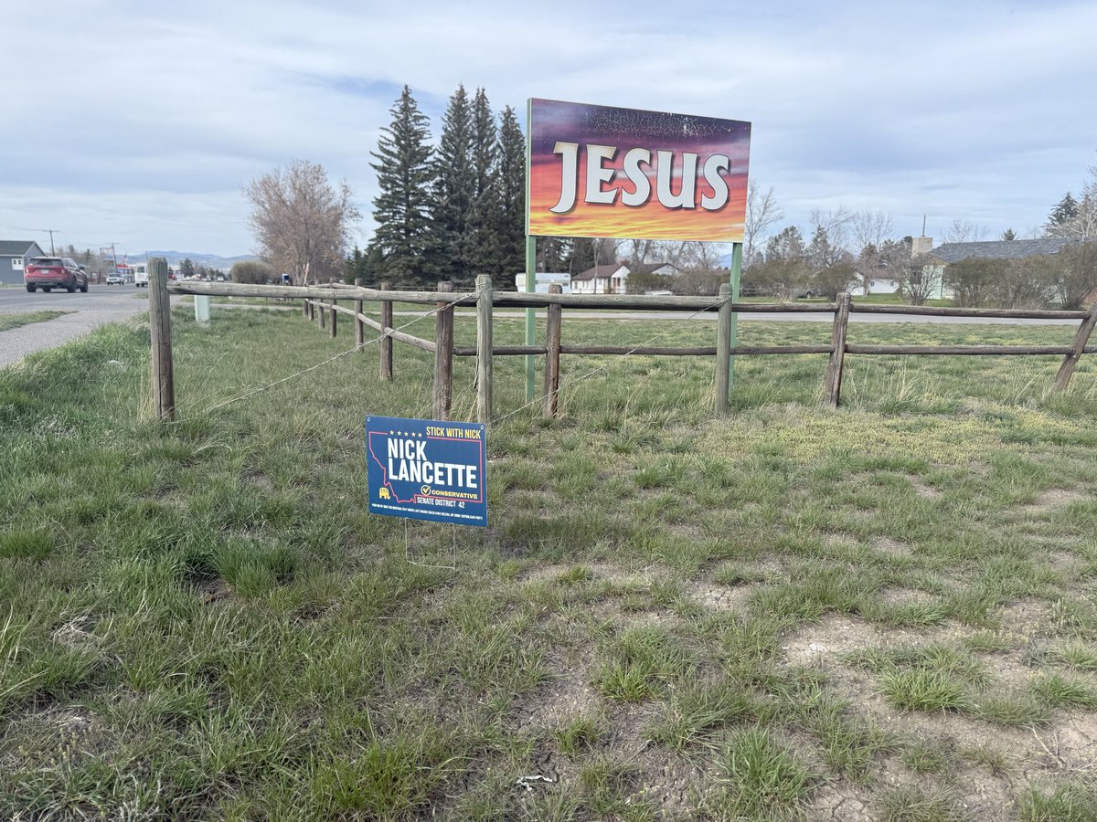 NickALancette's tweet photo. If you’re looking for a sign…this is it. STICK WITH NICK! https://t.co/IhAbxfIyQJ