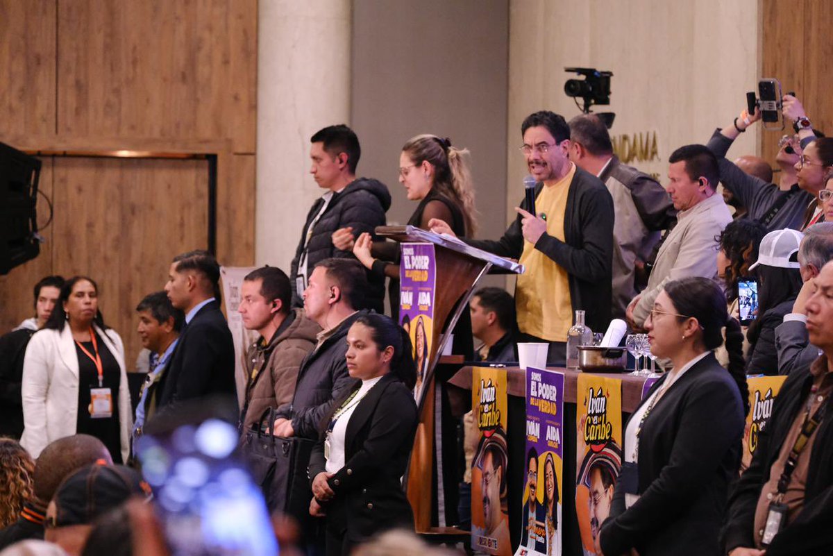 Iván Cepeda Castro tweet media