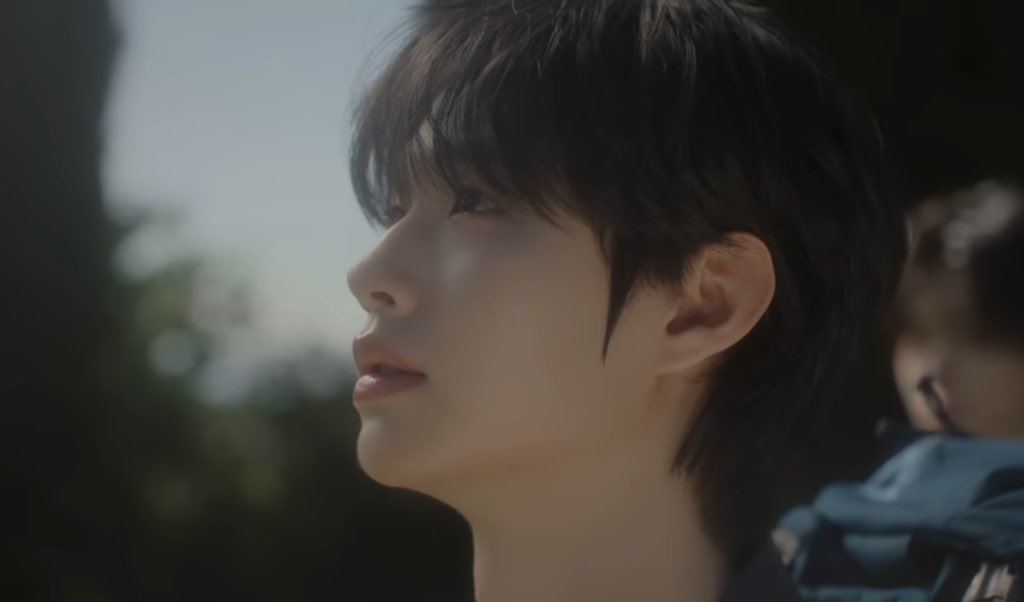 kyngshinz's tweet photo. uncore take his visuals VERY seriously https://t.co/siux2SPjp7