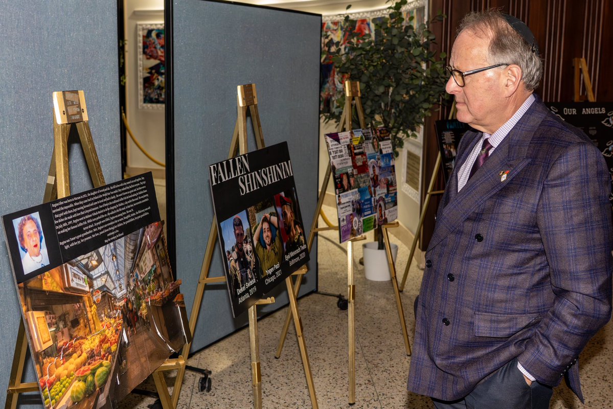 TeamKerzner's tweet image. Earlier this evening, I attended our #YorkCentre community Yom HaZikaron memorial service. This day, also known as Israeli Memorial Day, is a time to remember and pay tribute to fallen Israeli soldiers and victims of terrorism.

For the Jewish community here in #Ontario, which I