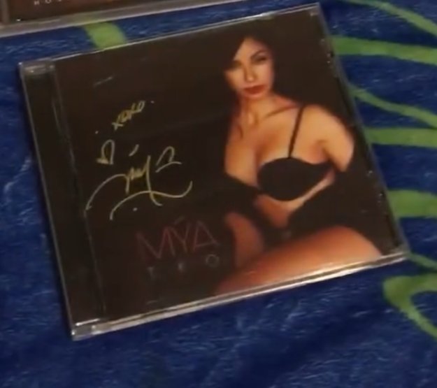 KanayahSmith's tweet image. I love this whole album 🔥! Simple Things, If Tomorrow Never Comes, Knock You Out, Down, Ready For Whatever, Damage, &amp;amp; With You are my favorite songs from the album!! I still have my CD copy of the album 🥰
🎉 Happy Anniversary to T.K.O.!!! ♥️♥️
#TKO #Classicalbum