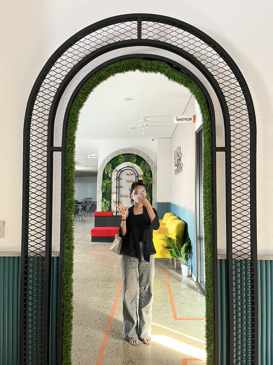 𝐚𝐧𝐧‧₊˚ 🍓 tweet media