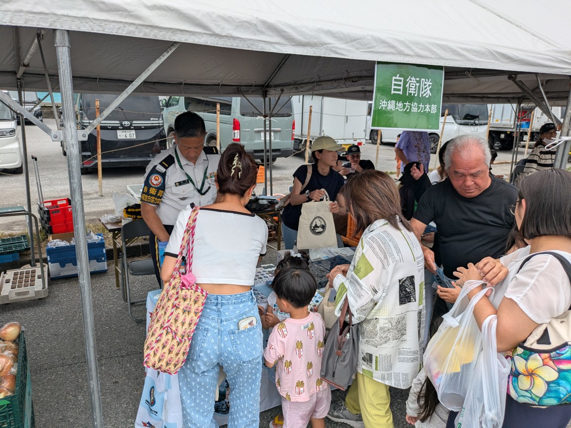 okinawa_pco's tweet image. ◤うるま市もずく祭り◢
沖縄募集案内所は、４月１９日（日）、うるま市勝連平敷屋漁港で開催された第２１回もずく祭りにおいて広報活動を実施しました。
#自衛隊 #自衛官 #募集 #沖縄 #うるま #もずく