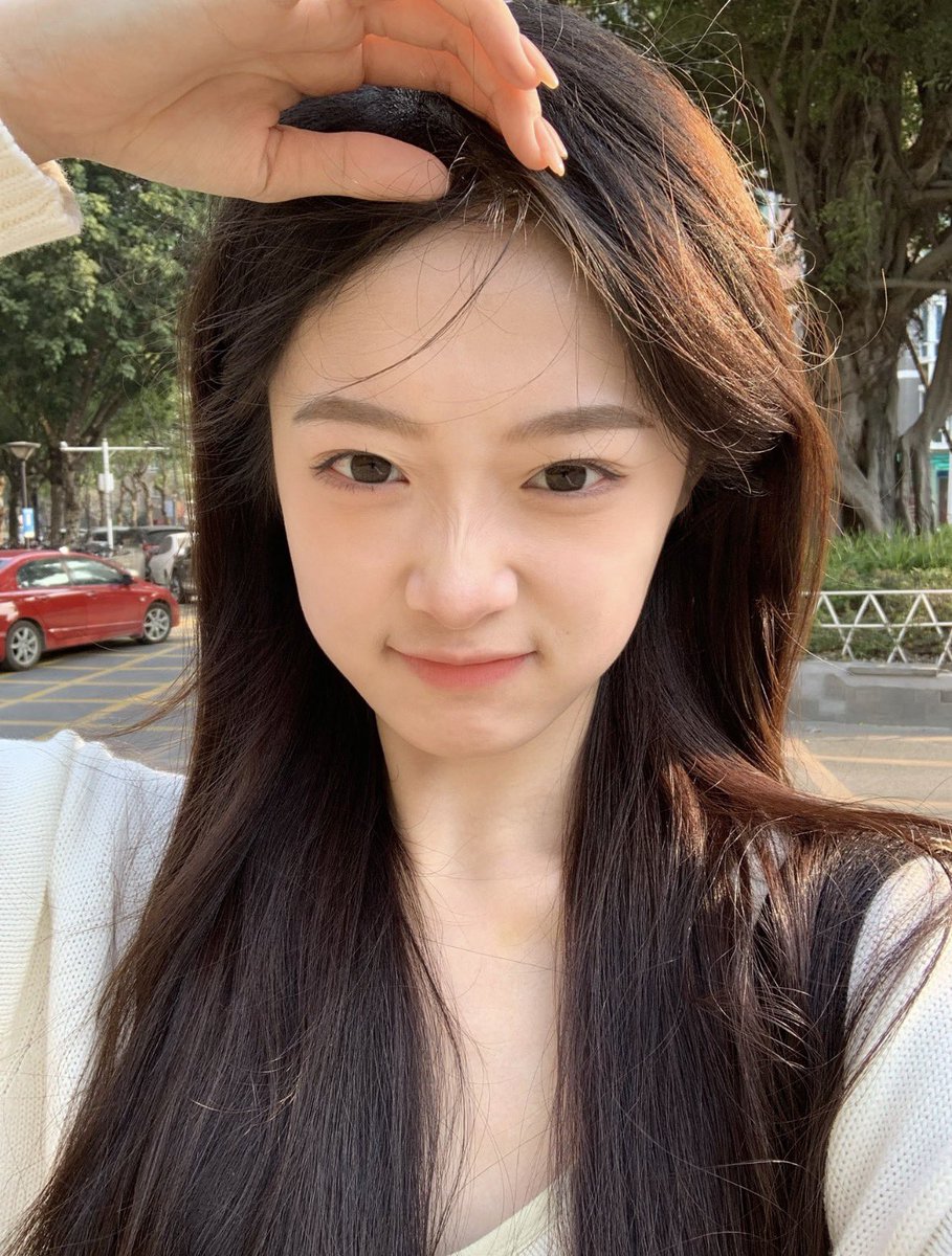 nningcn's tweet photo. 아무래도 여자라면 이우진 해야겠지 https://t.co/VkDBEn8qvV