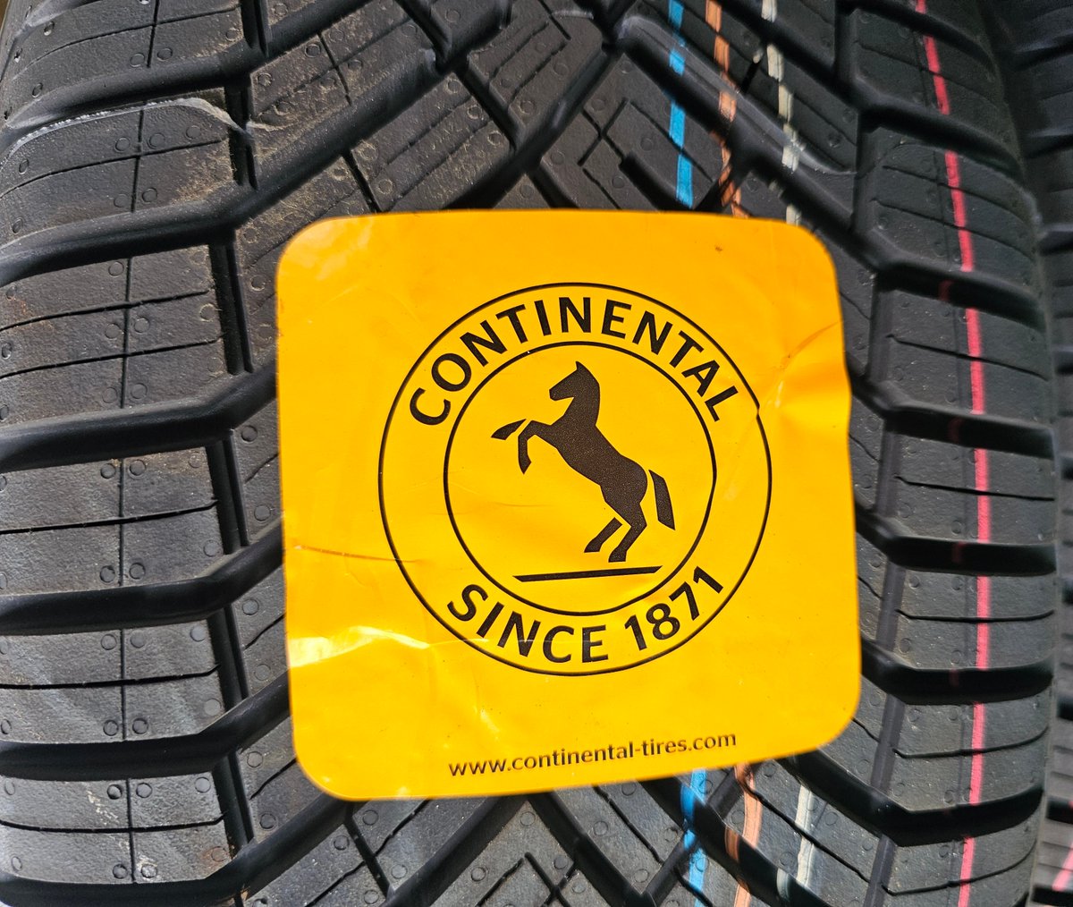 Hiroro@Apollon tweet media