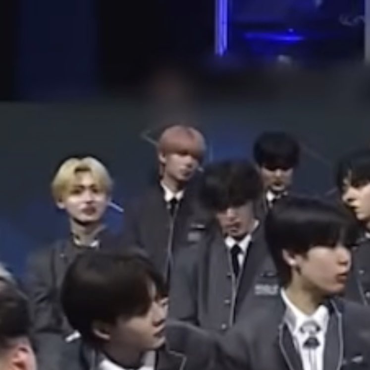 𝗺𝗮𝗰𝗮𝗿𝗼𝗻 tweet media