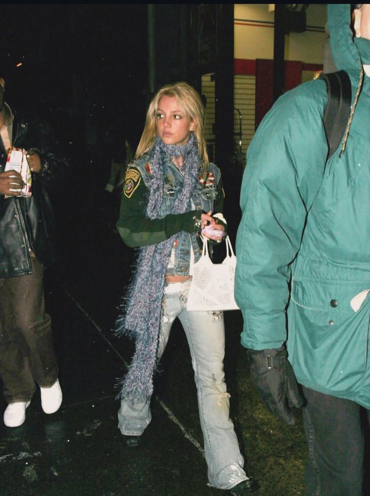 Britney Nerd tweet media