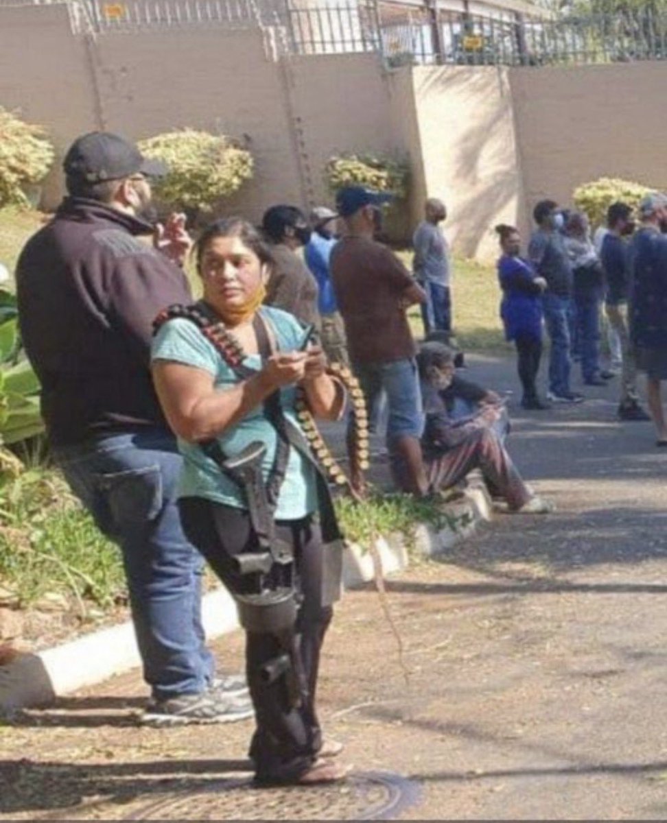 Mr Handsome tweet media