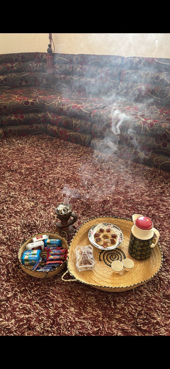 illxo___'s tweet photo. @rico4_ احب ظهريات الديرة🥺🥺 https://t.co/4CJdc0xuCl