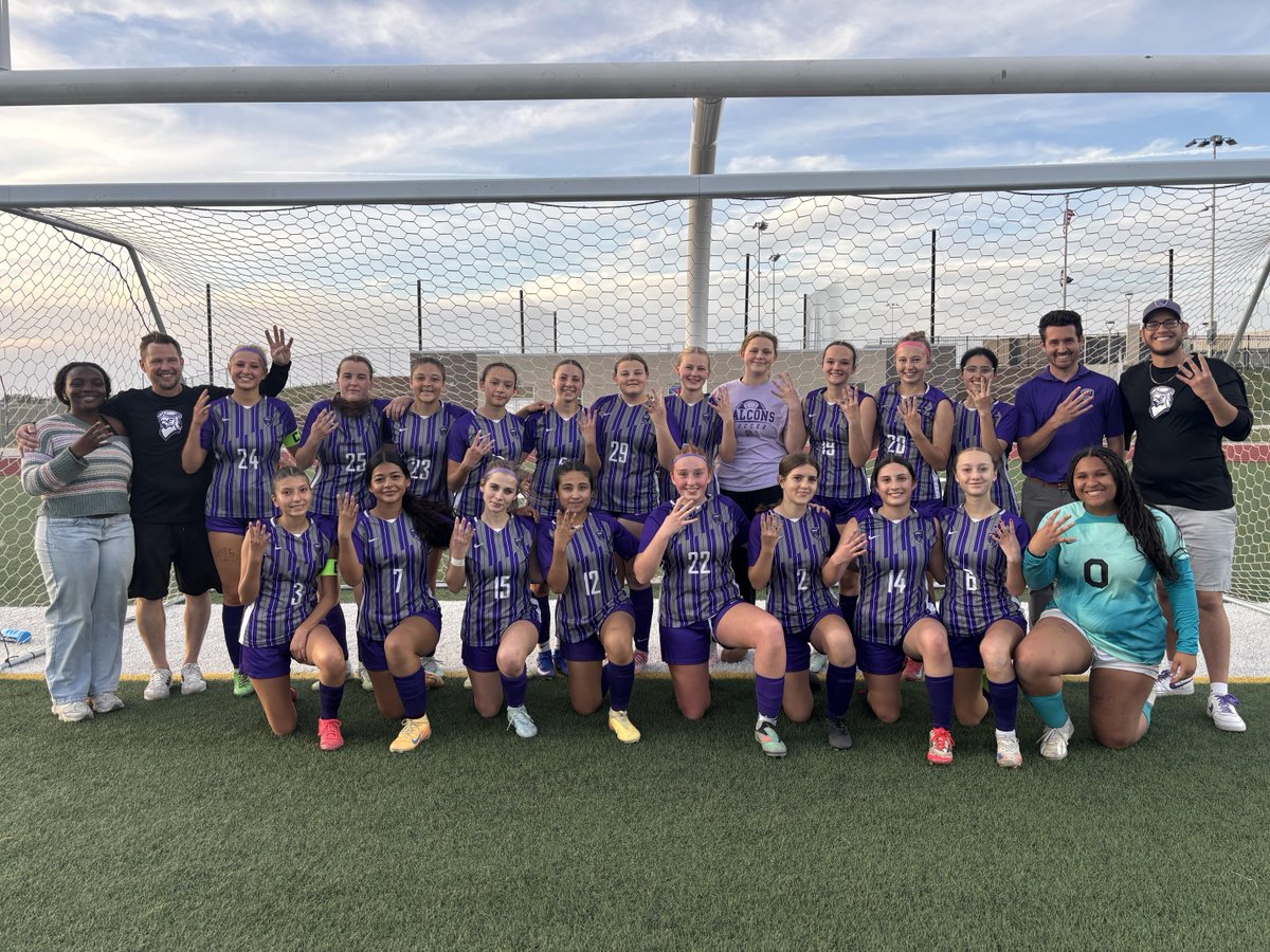 Lincoln Northwest Girls Soccer tweet media