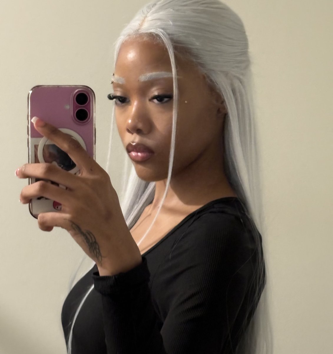 NIYAH ☮︎ tweet media