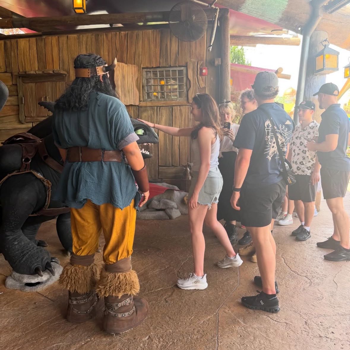 ⋆˚｡⋆✧˚ 𝑀𝑒𝓁 ˚✧⋆｡˚⋆ tweet media