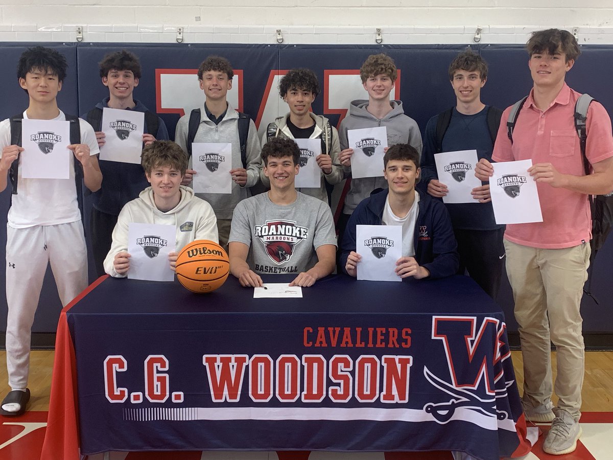 CGWBoysHoops's tweet photo. We were fortunate enough to celebrate the commitment of Sr. forward Barrett Medhurst to Roanoke College to continue his hoops career today.  Congrats Barrett!  @BarrettMedhurst @RoanokeMBB https://t.co/ceRBUk5yxX
