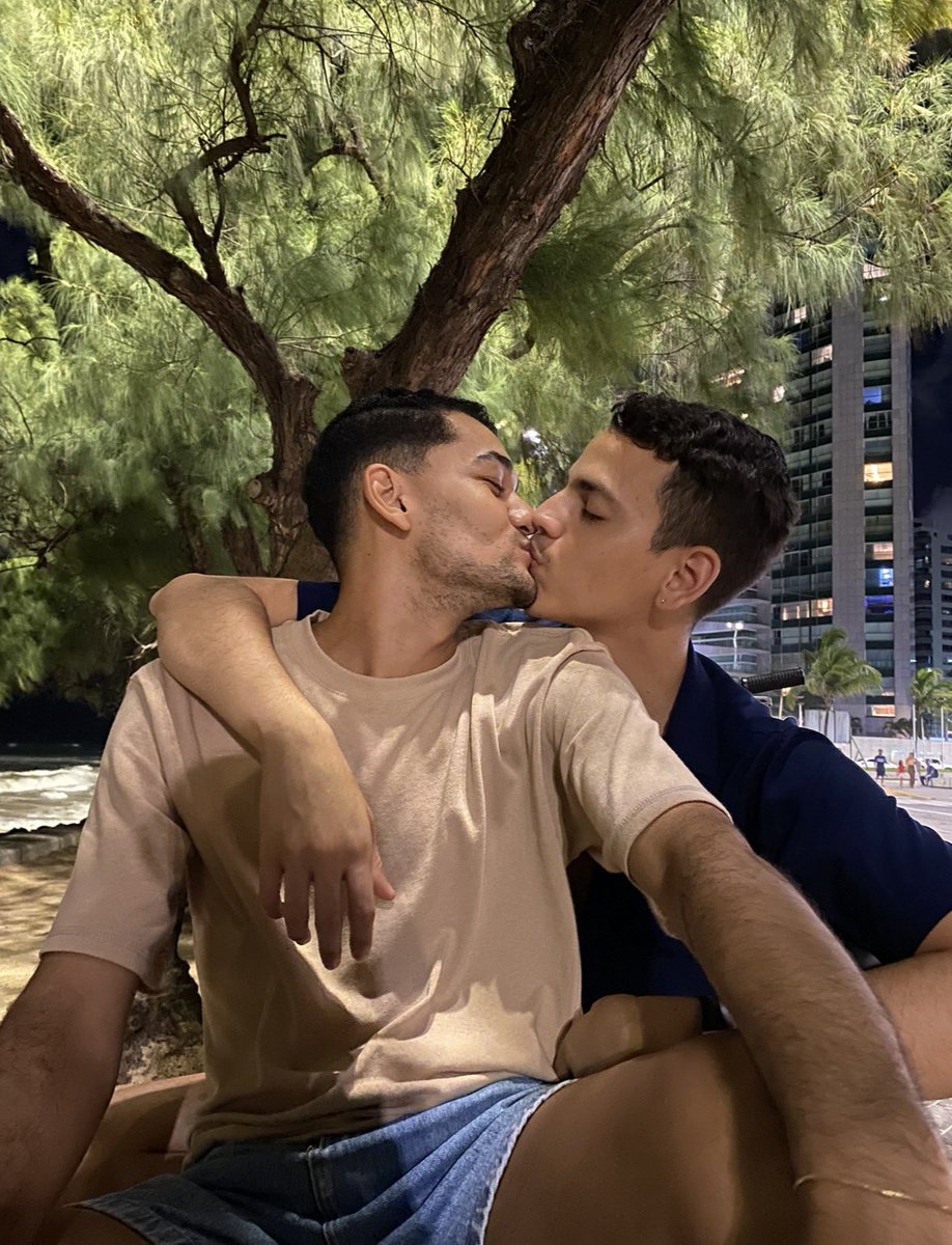 Feliz 6 anos ao seu lado meu amor, te amo demaaaais! 💛