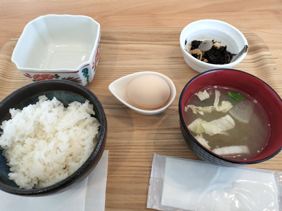 ganimede16's tweet image. クチノトマーケットのたまごかけごはん
#蓮ノ空 #lovelive