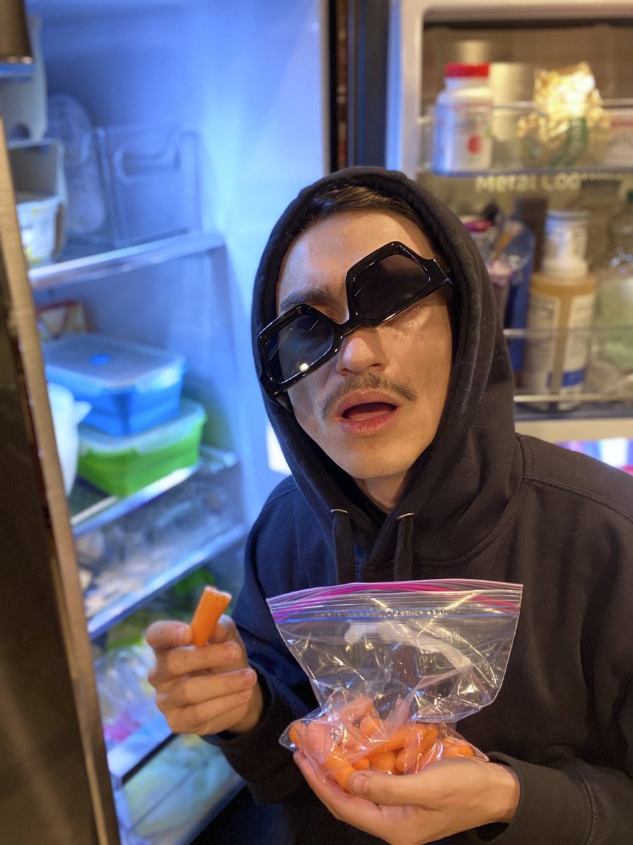 FACELFT's tweet photo. HAPPY 420 GANG https://t.co/0WSN3Ni99Q