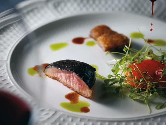 オシイズム tweet media