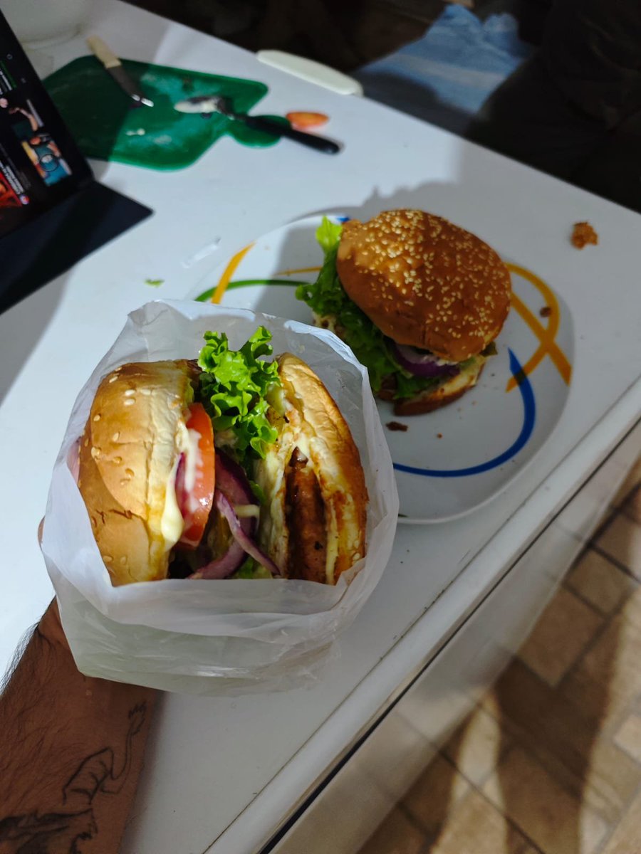 karina (@bancodsangue) on Twitter photo 