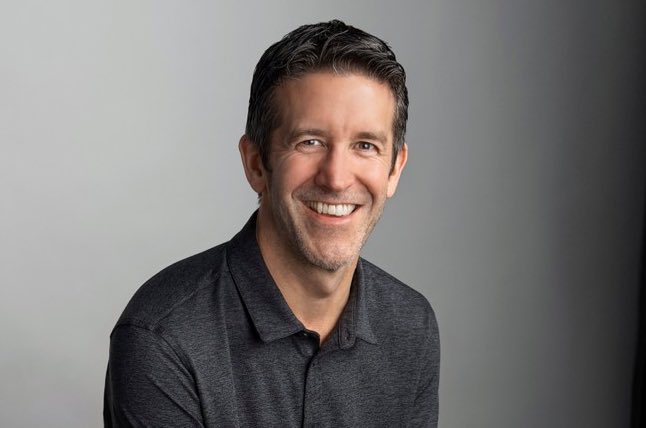iNor6ert's tweet image. Bienvenido John Ternus a Apple. Siempre es bueno un cambio. #Apple #CEO -#NewCeo